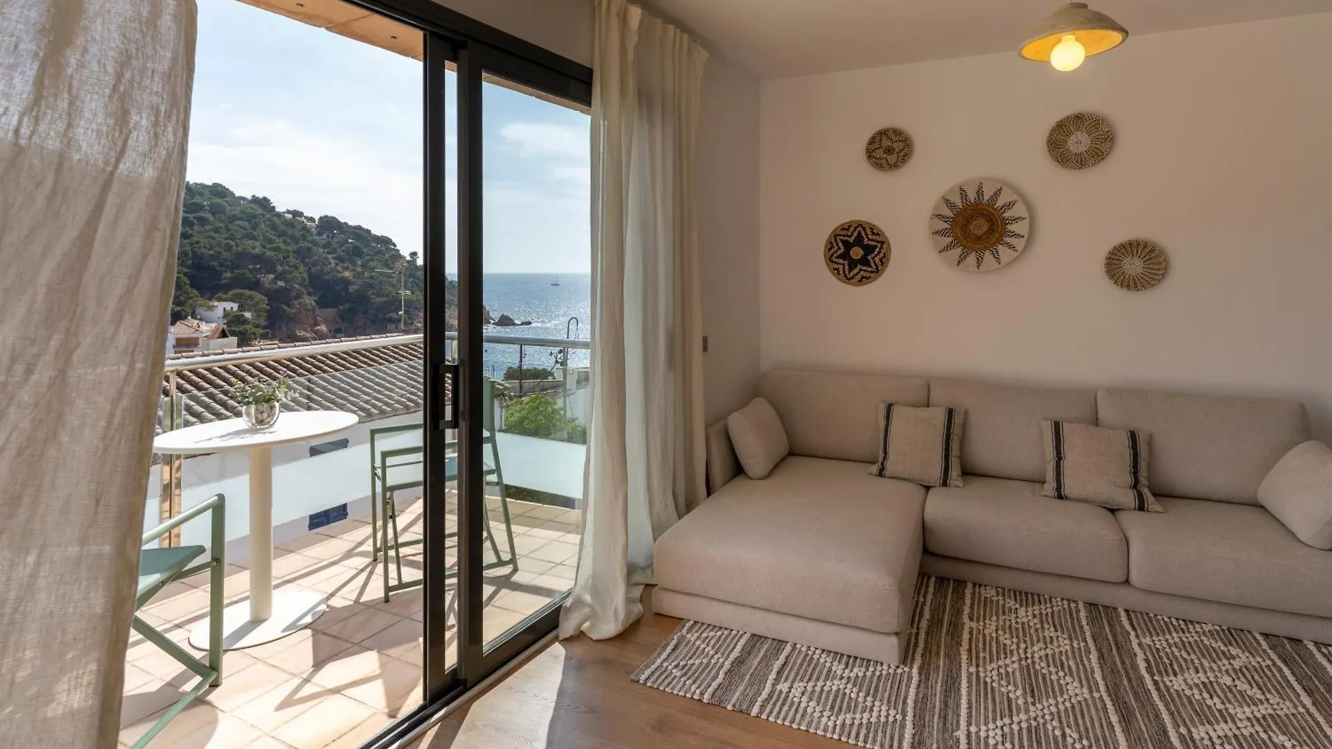 Apartamentos Vista Bella Tamariu Apartment