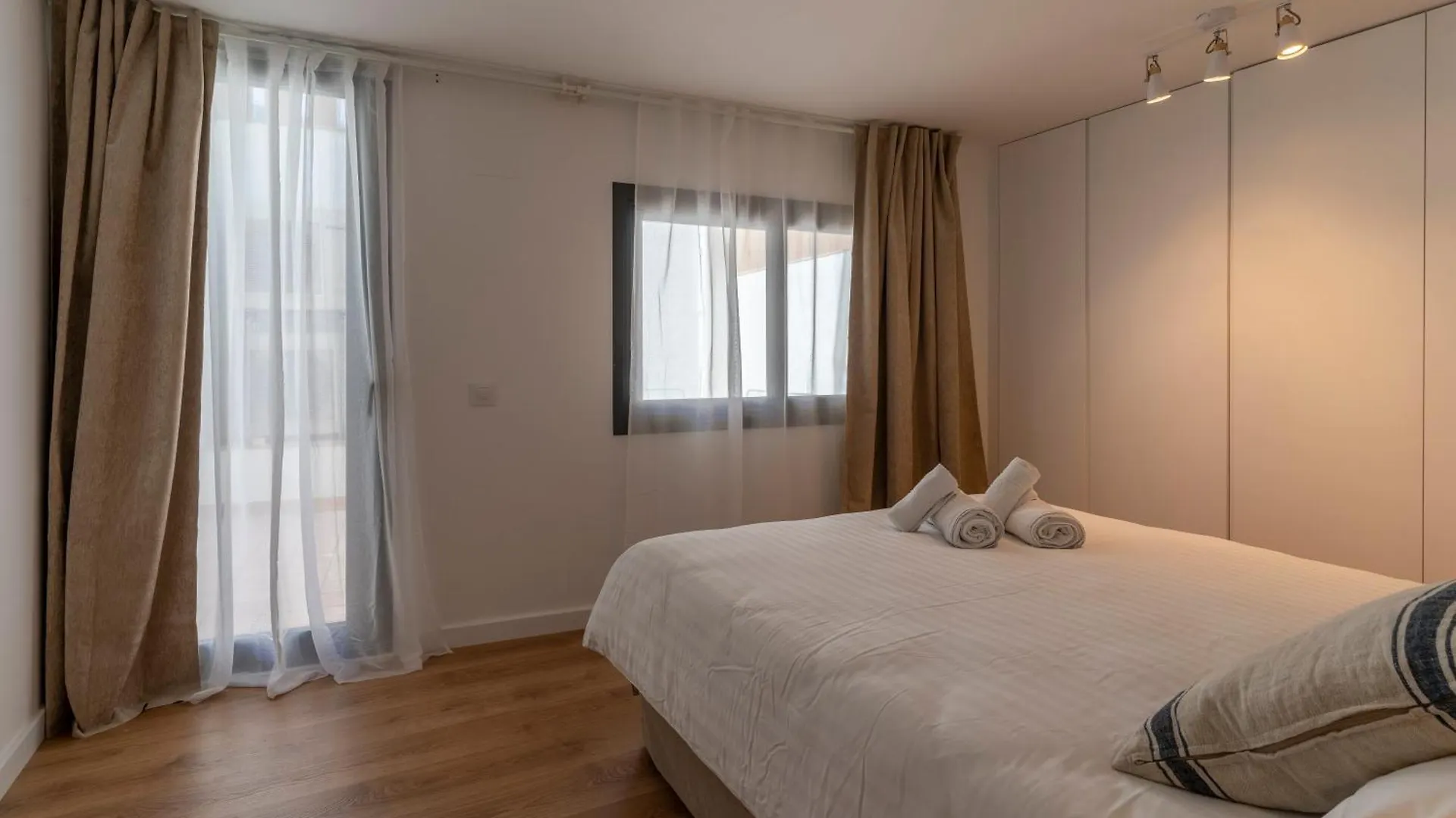 Apartamentos Vista Bella Tamariu