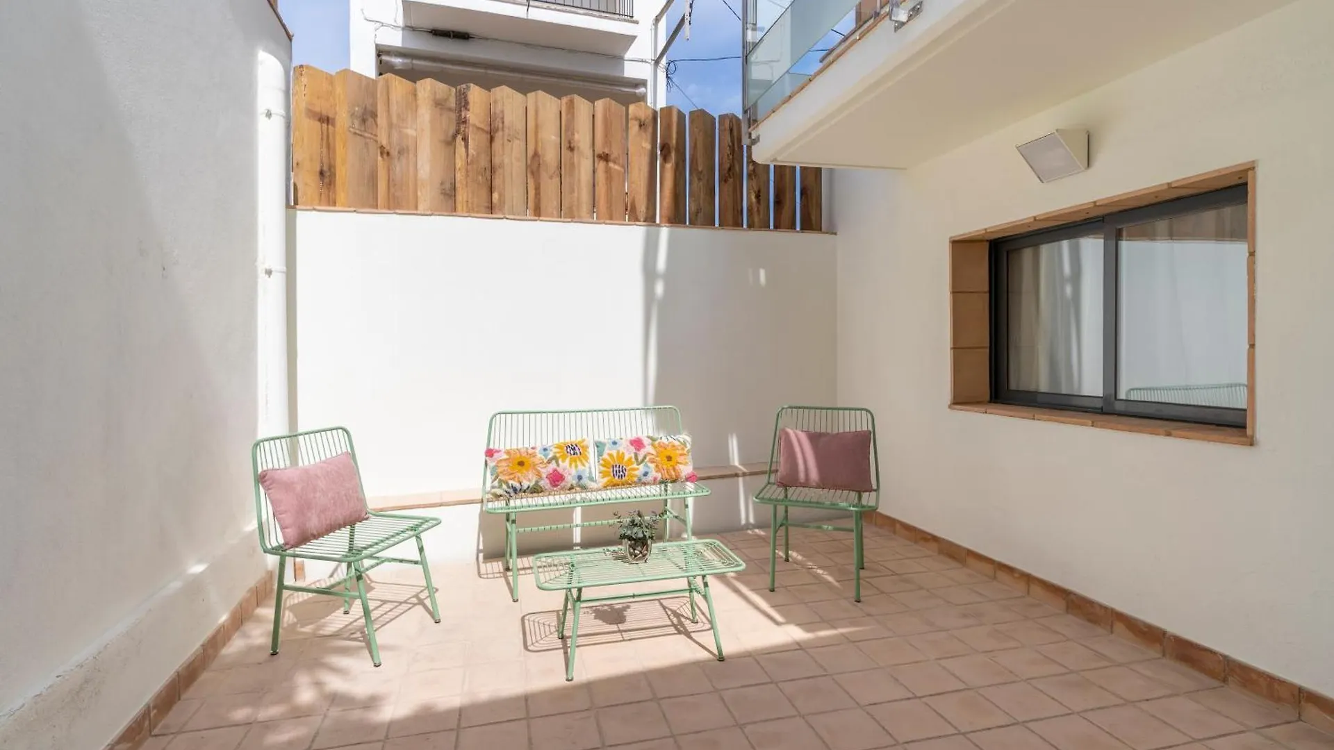 Apartamentos Vista Bella Tamariu Apartment